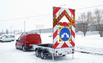 Заградительные прицепы для дорожных работ от производителя «Центрознак»